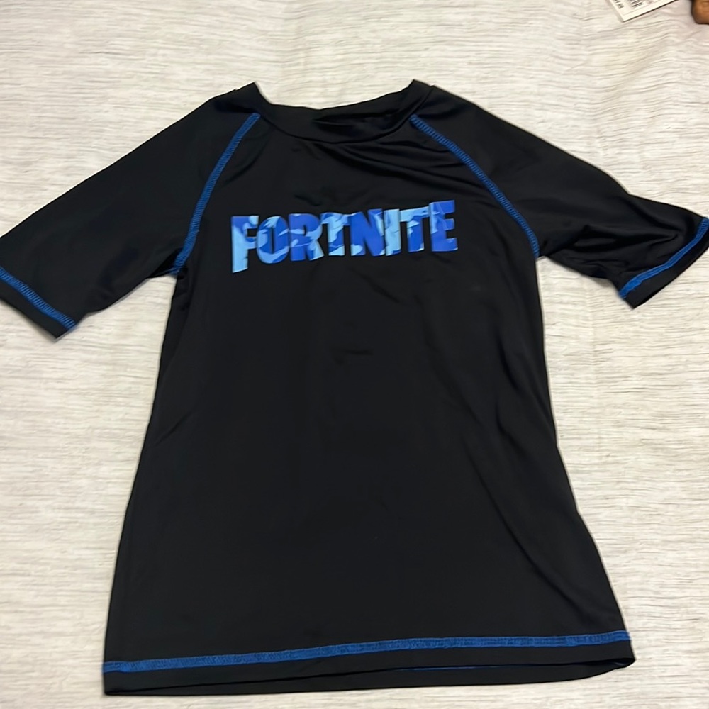 Boys Fortnite rash guard